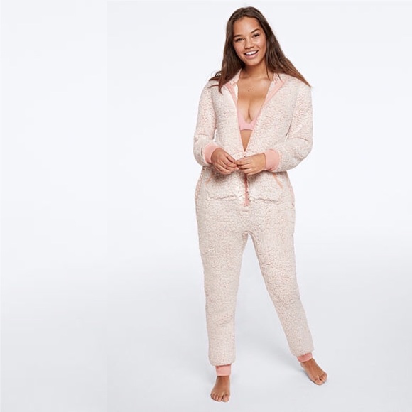 Victoria’s Secret PINK Sherpa Onesie Misty Rose Medium NEW - Picture 3 of 3
